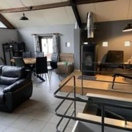 Maison Bonne Humeur Achouffe بيت للعطل *